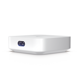 Router UniFi Ultra Express UX con WiFi 6, 1 puerto WAN GbE / 1 puerto GbE LAN. Administra hasta 4 dispositivos UniFi en modo Gateway, o funciona como AP, hasta 50 clientes