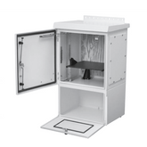 Gabinete Para Exterior OSP ComLine de 18 UR con espacio para Baterías, 600 mm de Ancho, 500 mm de Profundidad De Aluminio, Color Gris Claro Con Protección NEMA 4/12/4X/3/3R; IP66