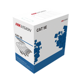 Bobina de Cable UTP 305 Metros (1000 Pies) / Cat5E (25 AWG) / Color Gris / PVC (CMX) / Uso en Interior / 100% Cobre / Aplicaciones de CCTV y Redes de Datos