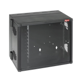 Gabinete AccessPlus de Montaje en Pared de 19in, Rieles Numerados y Roscados #10-32, Puerta con Ventana de Seguridad, 700 mm de Ancho, 637 mm de Profundidad, 26 UR, Color Negro