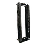 Rack de Aluminio System de 7ft x 19in, 45UR, Con organizadores verticales, conexión de tierra y accesorios de montaje