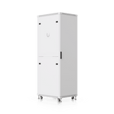 UACC Rack Cabinet 42U (600 × 800 mm) – Gabinete de Piso Totalmente Ensamblado con Ventiladores Integrados, Paneles Removibles, Ruedas con Seguro y Puerta Frontal de Vidrio Templado